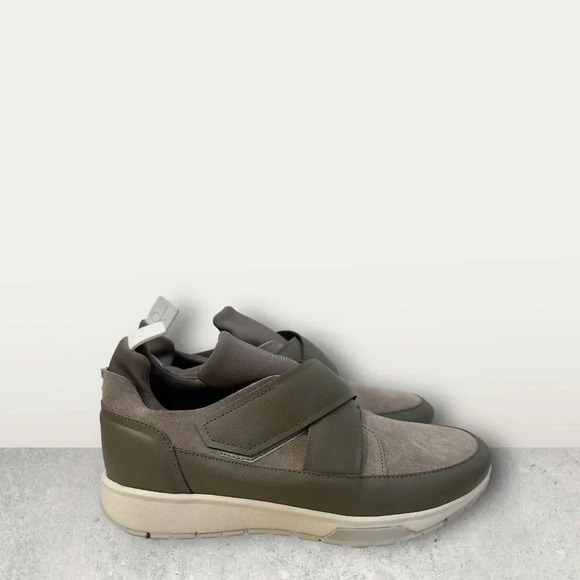 Calvin Klein Karsen Suede‎ Sneaker - Picture 5 of 7